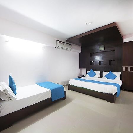 Hotel Durga International New Delhi Exterior photo